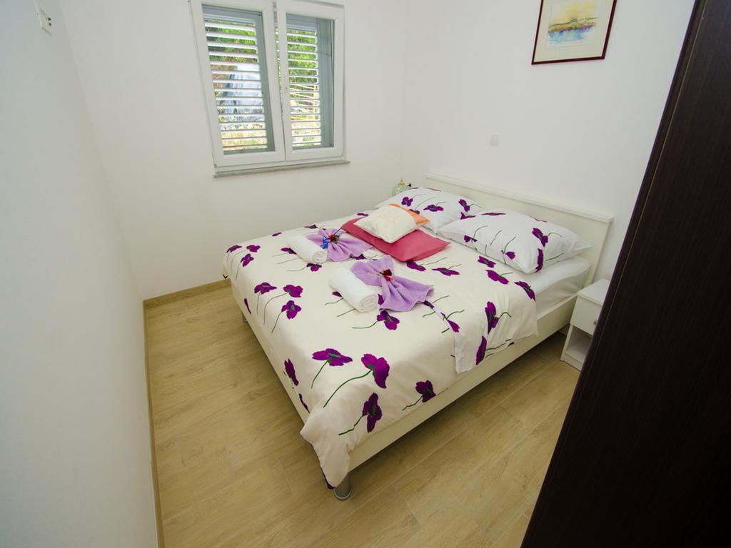 Apartments Vesela Janjina Eksteriør billede