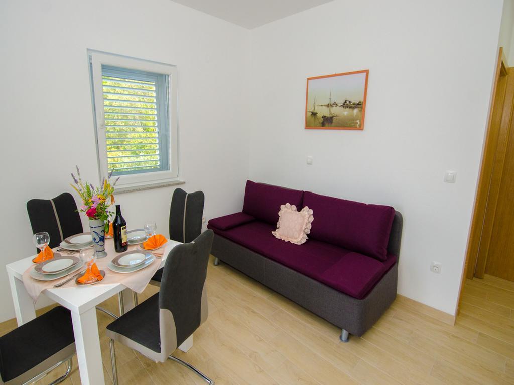 Apartments Vesela Janjina Eksteriør billede