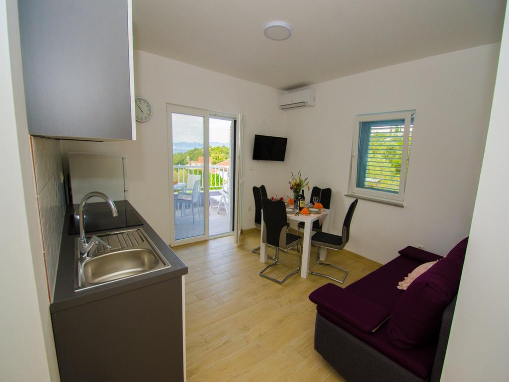 Apartments Vesela Janjina Eksteriør billede