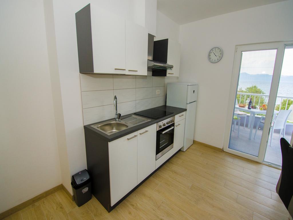 Apartments Vesela Janjina Eksteriør billede